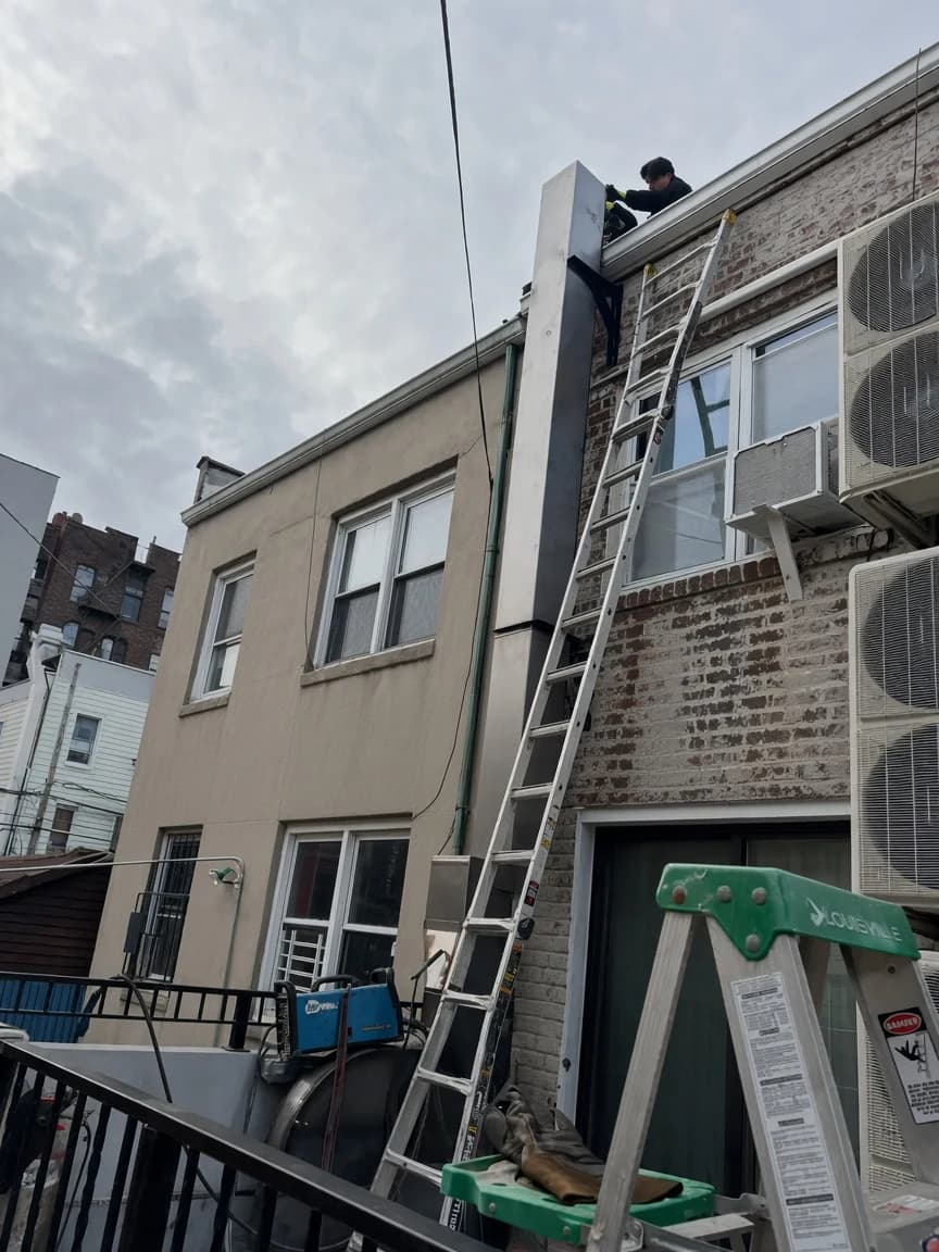 Restaurant kitchen hood installation