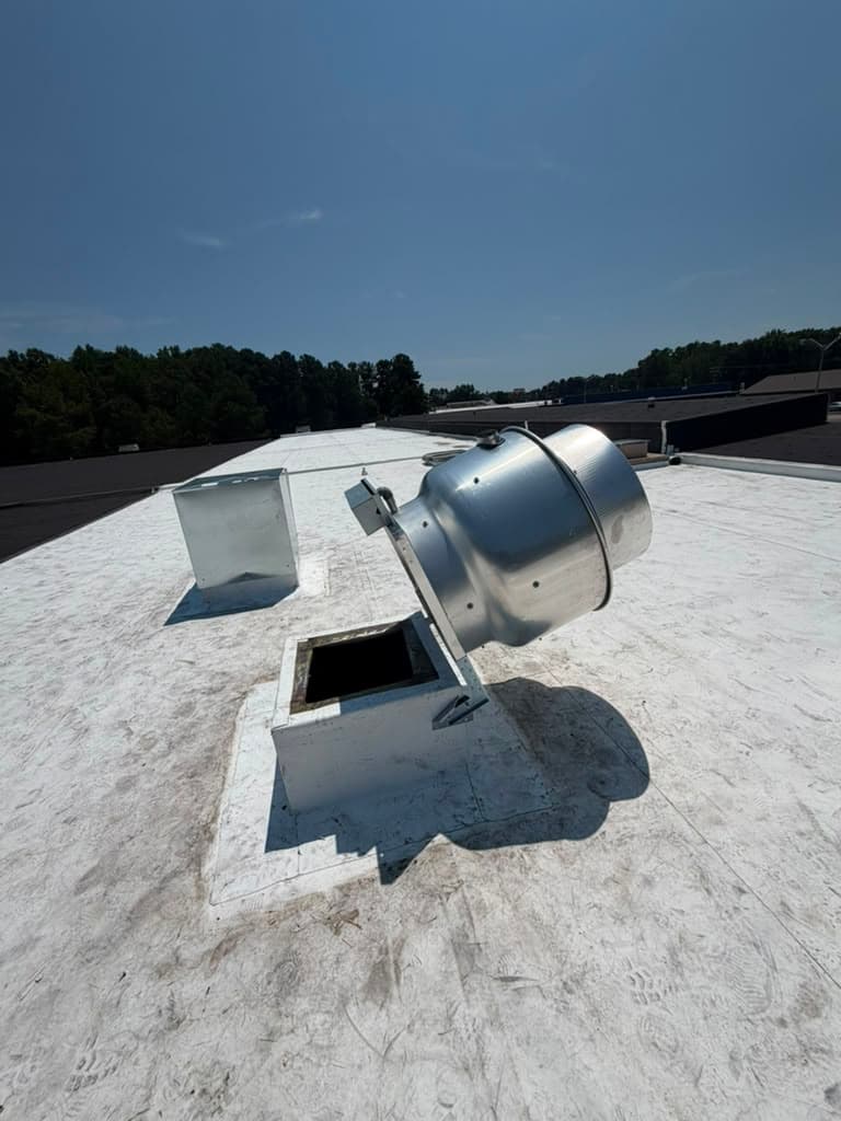 Emergency Exhaust Fan & Crane Services | Starting $750 | DC, MD & VA | (800) 200-2134 — commercial kitchen hood service